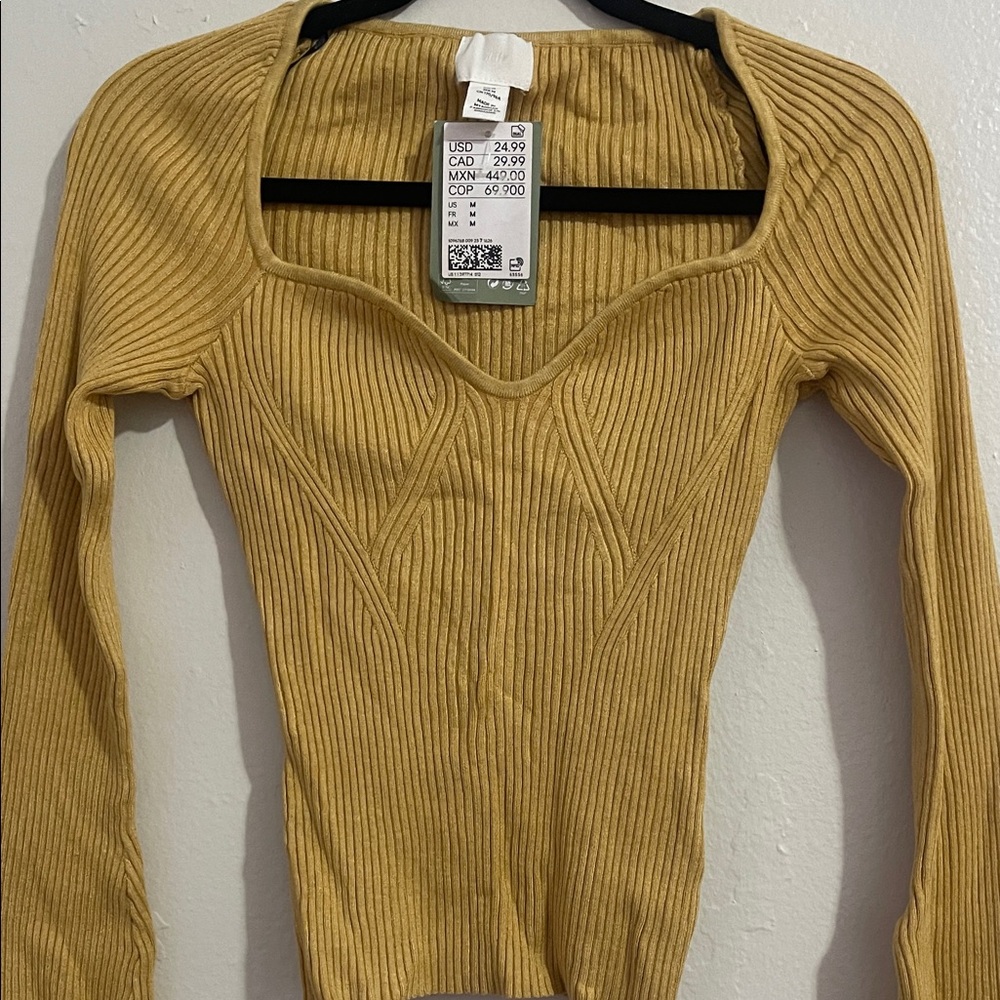 H&M Mustard Ribbed Knit Top - Picture 3 of 4
